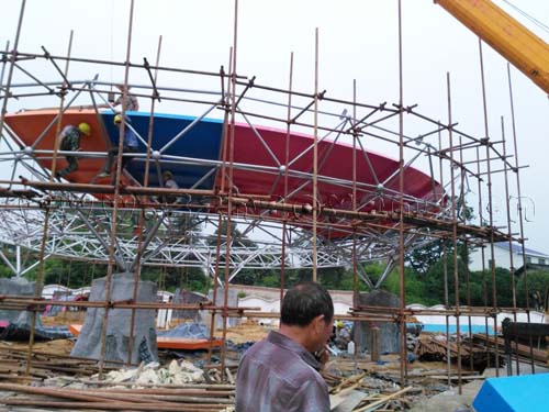 巨獸碗滑梯設(shè)備的安裝